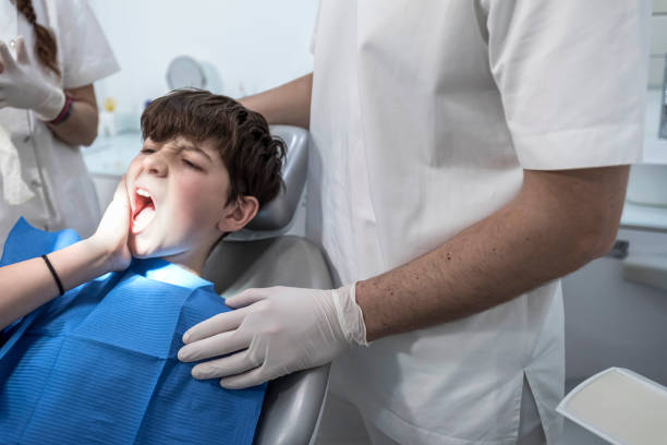 Best Emergency Tooth Extraction  in Erwin, NC